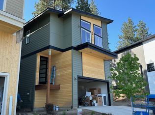 1313 SW Boardwalk Ln, Bend, OR 97702