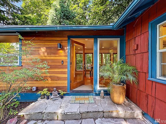 An urban oasis awaits! This home has been loving updated to create the perfect retreat!