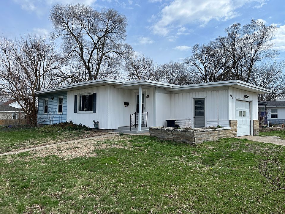 1st image of 393 W 20th St