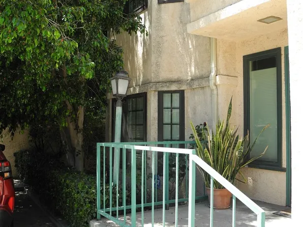 10221 De Soto Ave Unit 107, Chatsworth, CA 91311