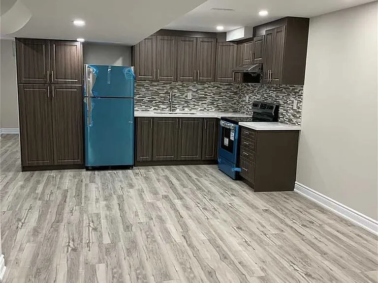 210 Bellchase Trl — Photo 2