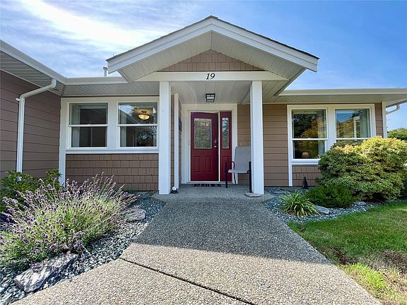 2nd image of 3101 Herons Way #19