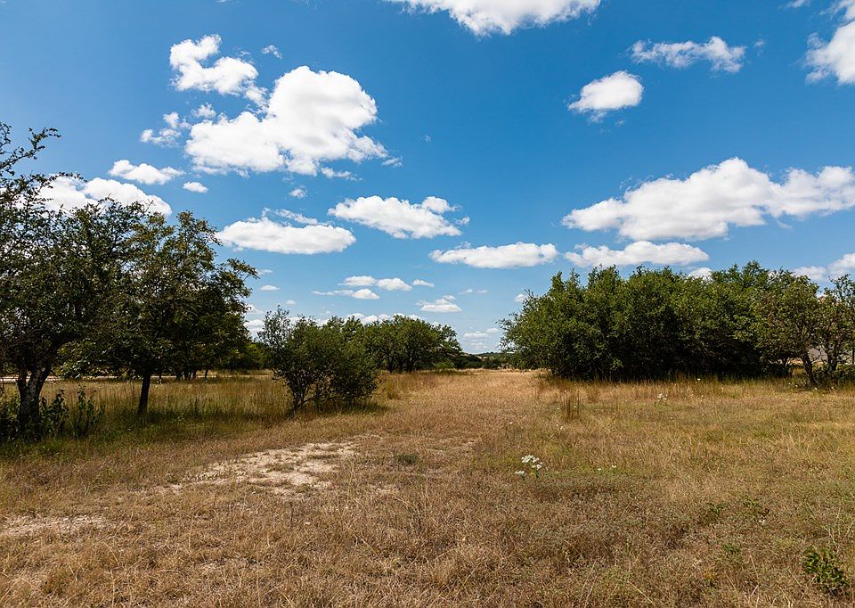 2nd image of 1016 E Cielo Dr