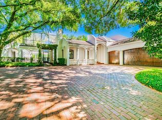 925 Guisando De Avila St, Tampa, FL 33613