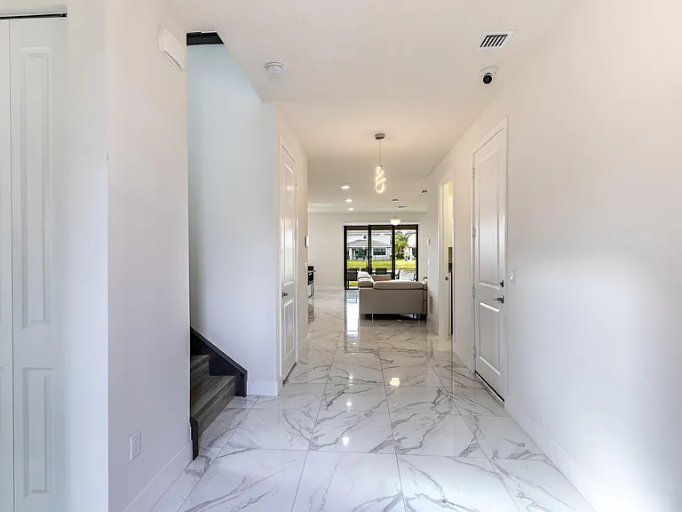 7197 Montereal Path — Photo 5