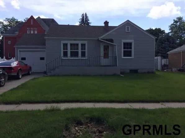 324 S Colfax St, West Point, NE 68788