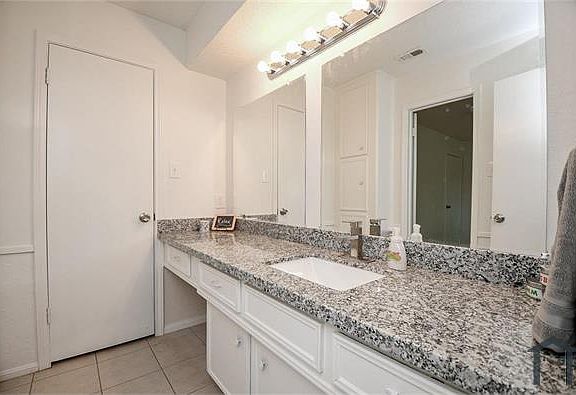 5th image of 5438 Forest Timbers Dr