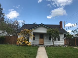 616 Palm St, Medford, OR