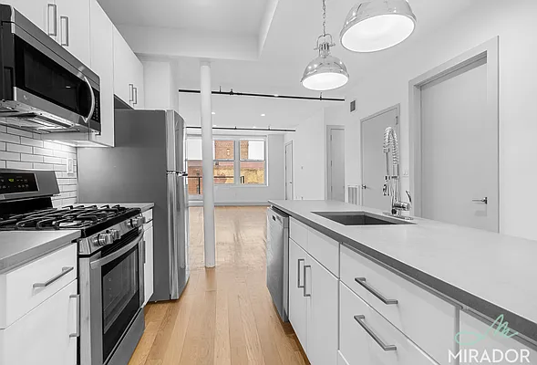 Rented by Mirador Real Estate | media 18