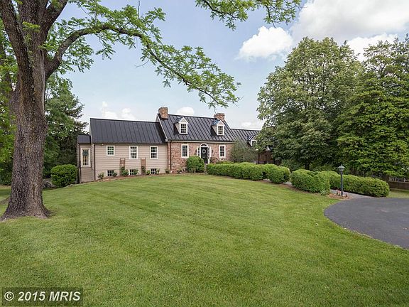 2nd image of 11554 Tralee Dr