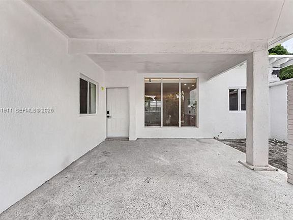 4th image of 334 NW 110th St #334