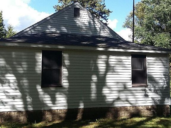 3rd image of 388 S Elm Ave