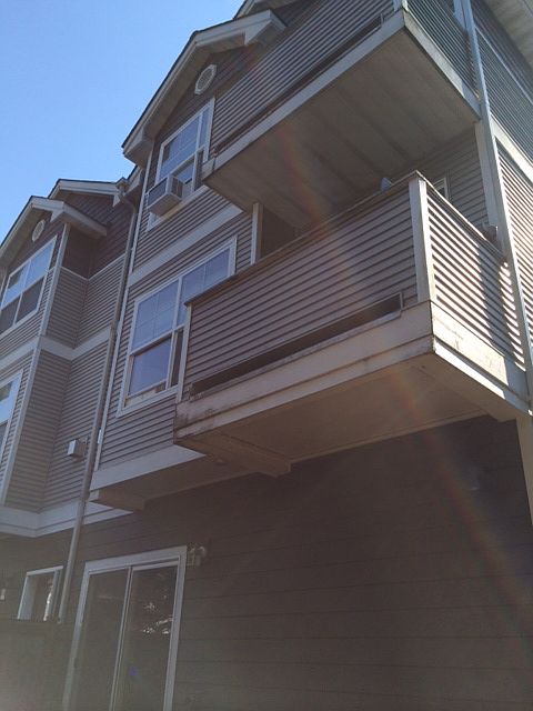 1st image of 9111 B 23rd Ave NE