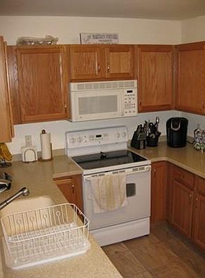 3rd image of 84 Aborn St Unit 2409
