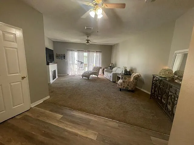 7084 Majestic Blvd — Photo 2