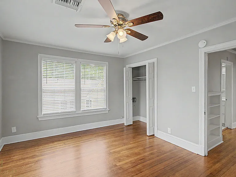 3907 Baltimore Ave — Photo 15