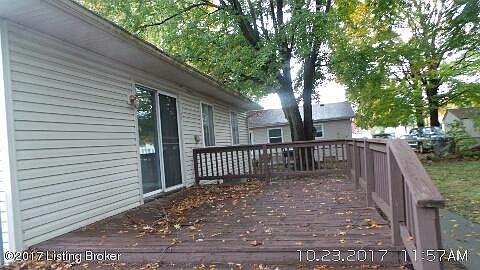 3rd image of 5401 Catalina Ave