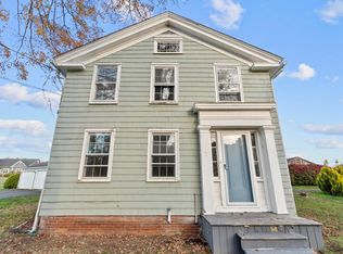54 Pond Hill Rd, North Haven, CT 06473