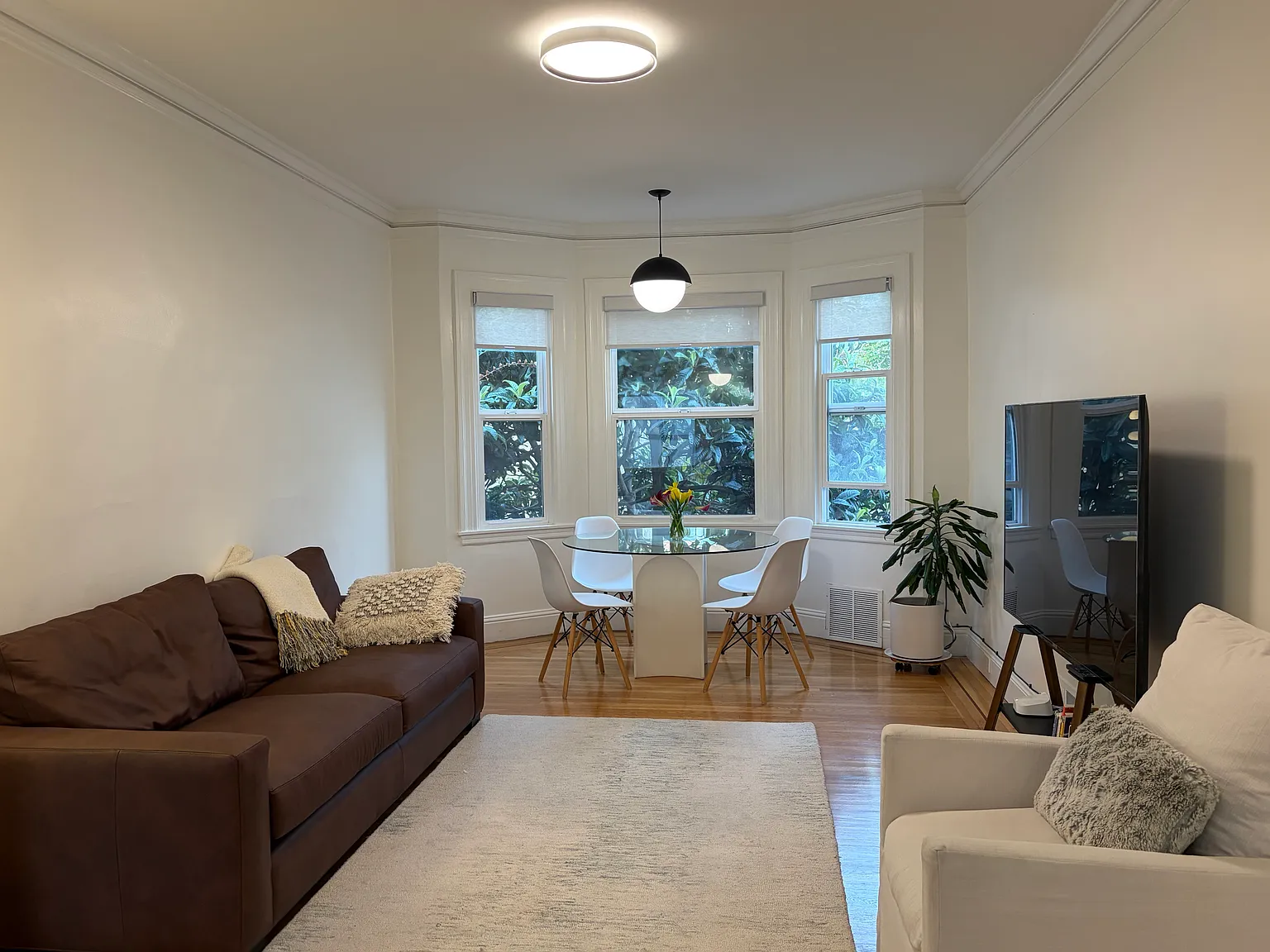 1 bed, 900 sqft, $4,995 — Photo 1
