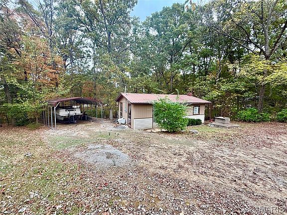 3rd image of 6405 Robin Ln