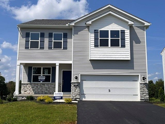 1st image of 379 Leslie Farms Dr