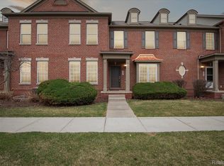 1902 Paddock Ln, Canton, MI 48188