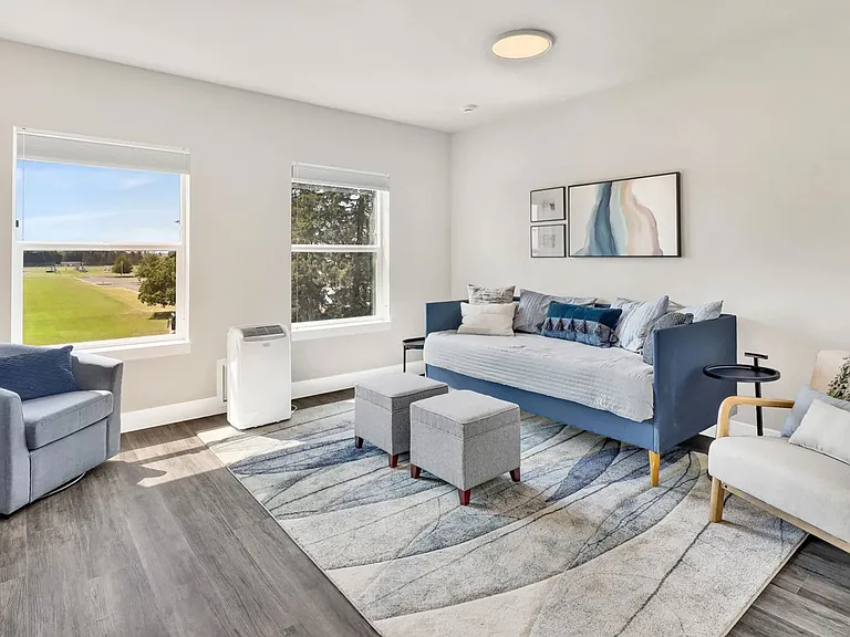 Park View Apartments — Photo 5