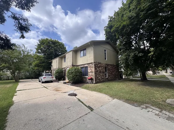 8811 W Mitchell STREET #8813,8815, West Allis, WI 53214