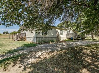 157 Lowrey Cir, Springtown, TX 76082