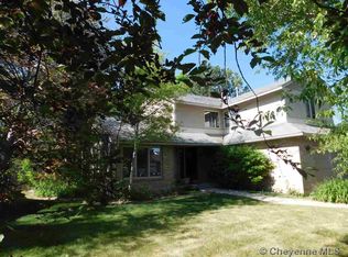 761 Oakhurst Dr, Cheyenne, WY 82009