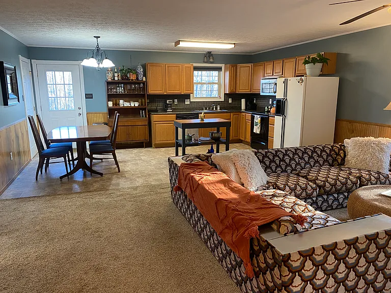 246 Crosswoods Dr — Photo 4