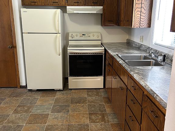 2nd image of 1126 N Town Hall Rd #1126