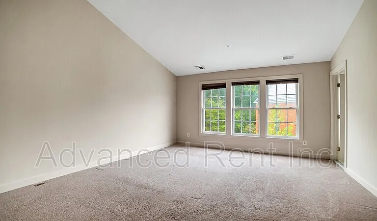 5109 Strawbridge Ter — Photo 10