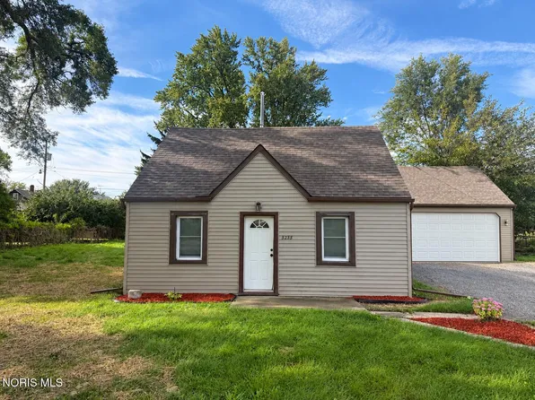 5235 Patriot Dr, Toledo, OH 43611