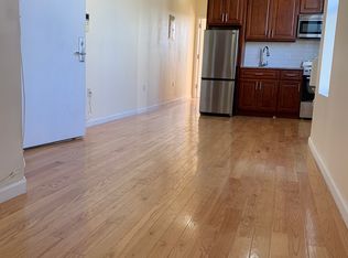 53 Graham Ave #4A, Brooklyn, NY 11206
