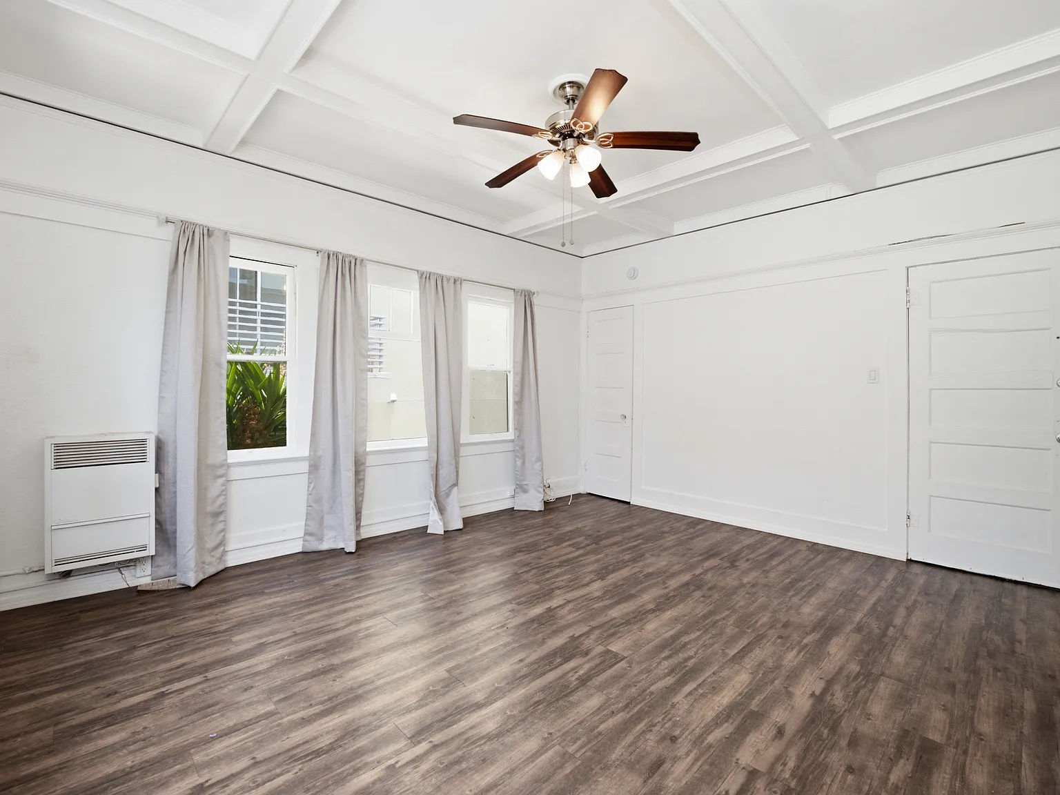 Studio, 500 sqft, $1,815 — Photo 3