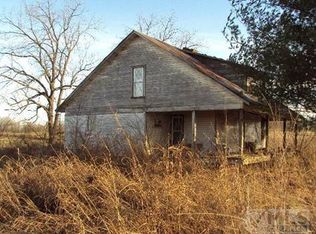 2725 E Stinson Rd, Lafayette, TN 37083