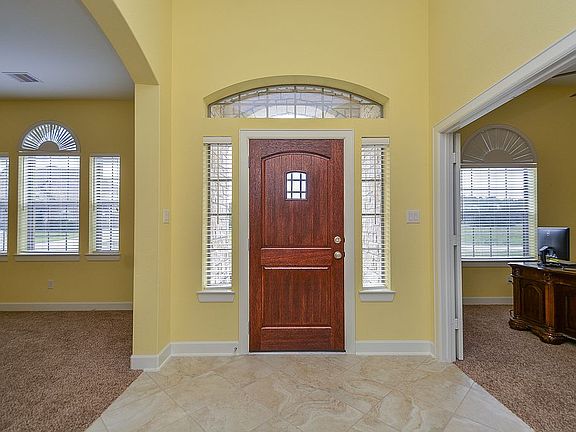 5th image of 22302 Meadowhurst Cir E