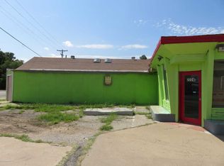 2222 Canyon Dr, Amarillo, TX 79109