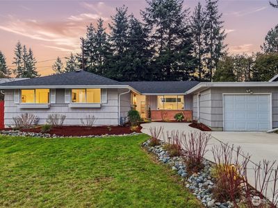 14245 Lake Hills Blvd, Bellevue, WA, 98007