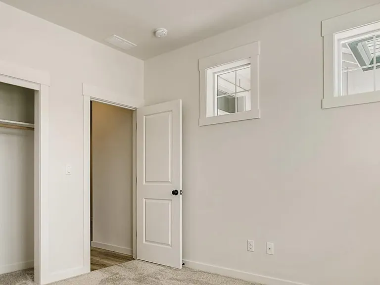 2812 NE 170th Ave — Photo 16
