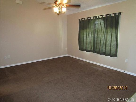 4th image of 2717 Victory Palm Dr