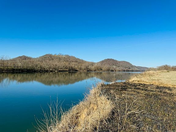 4th image of 15 White River Run