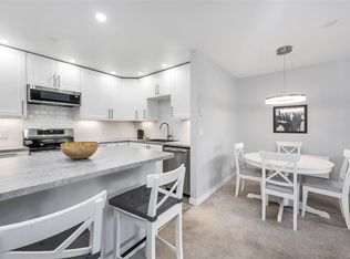 Caywood Court, Saanich, BC V8P 4H8