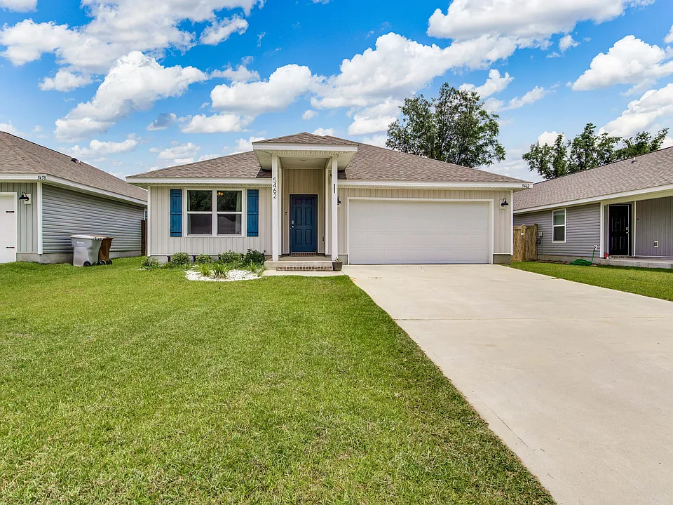 5462 Peach Dr
