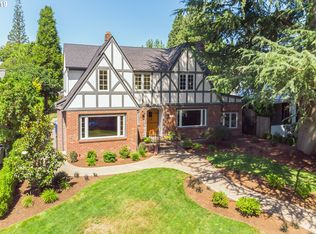 621 SE Manchester Pl, Portland, OR 97202