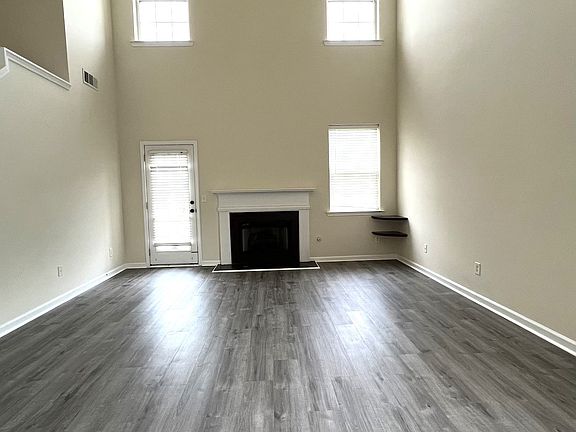 2nd image of 1822 Atkinson Park Cir