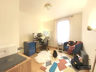 Rented by ZealEstate Group Inc