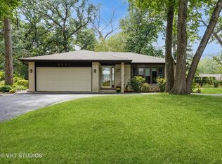 2041 E Gaisor Dr, Crete, IL 60417