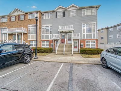 106 Admiral Court #20, Bronx, NY, 10473